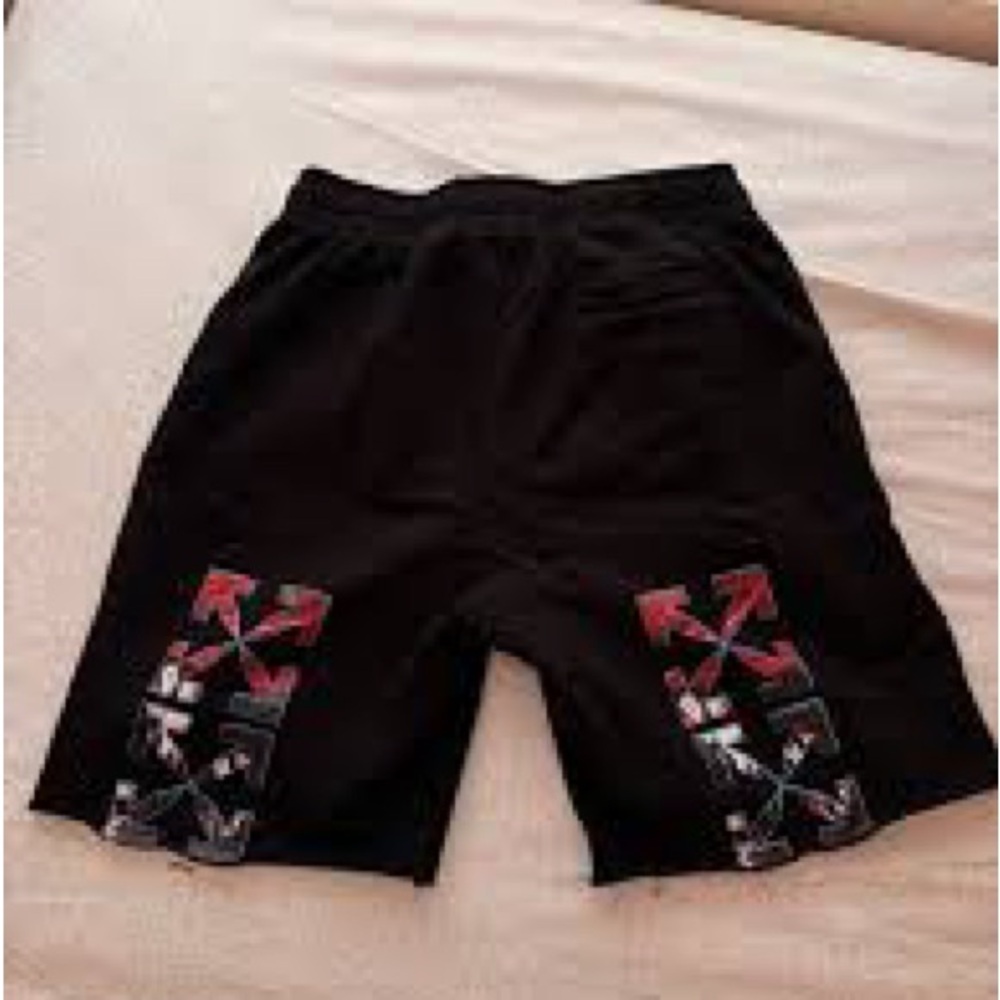 Offwhite Black Graphic Men Shorts.